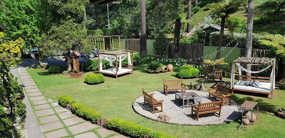 Café da manhã na Pousada da Pedra em Campos do Jordão